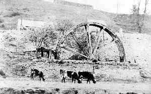 Postcard picture of the Hebden Horse level waterwheel