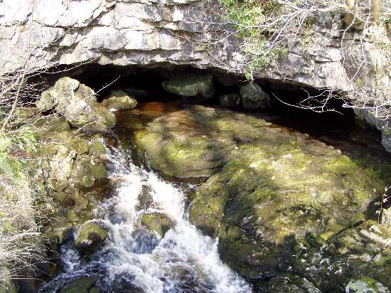 Clapham Beck Head, Gaping Gill System