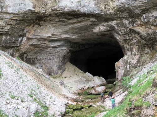 Photograph of The entrance to the Grotte du Guiers Vif - the resurgence for the l'Aulp Seuil