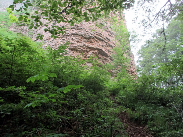 Photograph of Le Truc - a rocky outcrop on the Pas de Rocheplan