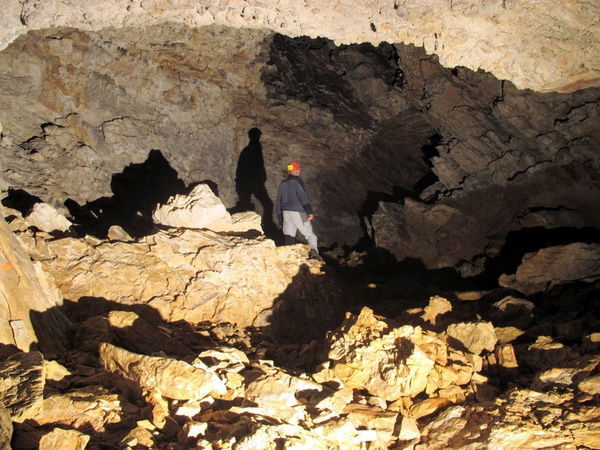 Photograph of the main passage in the Guiers Vif towards the sump, Cirque de St. Même