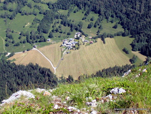 Photograph of La Plagne from the summit of le Pinet