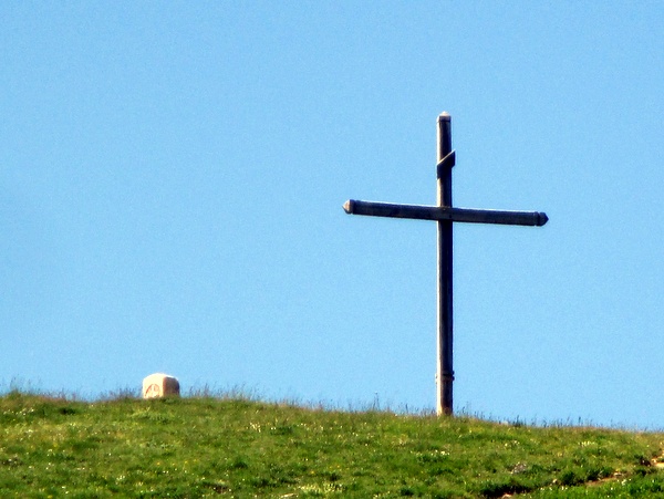 Photograph of the Croix de l'Alpe close to the Col de l'Alpe