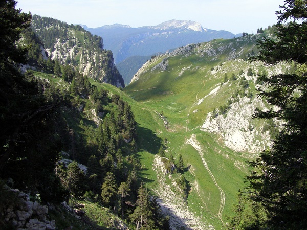 Photograph of the Col du Bovinant from the Col du Frêt
