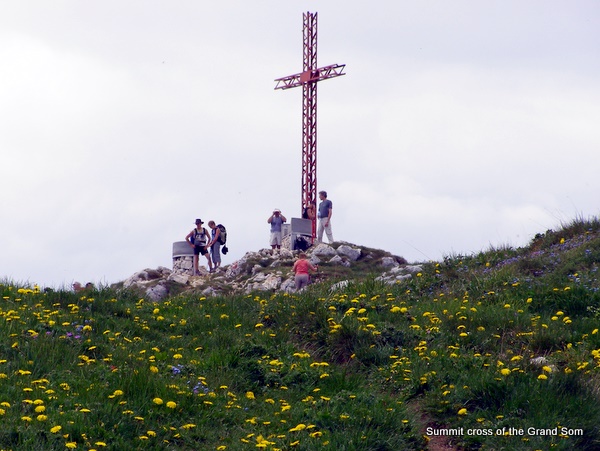 Photograph of the summit cross on the Grand Som