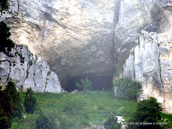 Photograph of the Grotte de la Balme à Collomb, Mont Granier, in the mist
